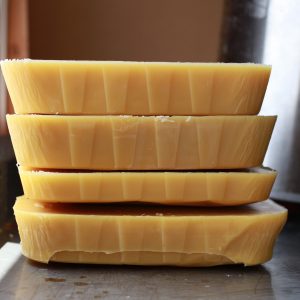 bulk beeswax