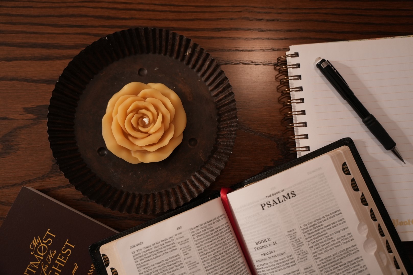 Rose Candle - Image 2